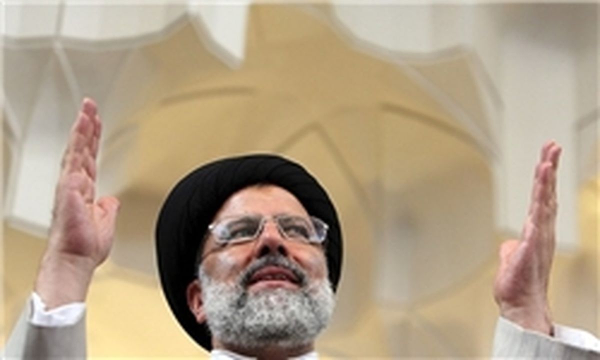رئیسی وارد سمنان شد