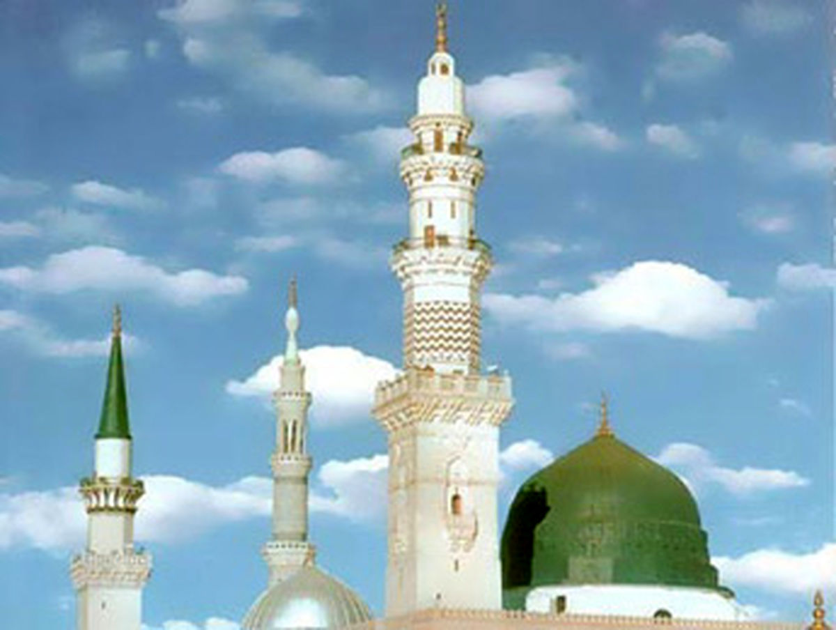 خداوند پیامبرش را چگونه معرفی کرده است؟