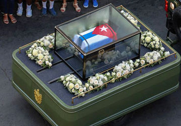 خاکستر کاسترو