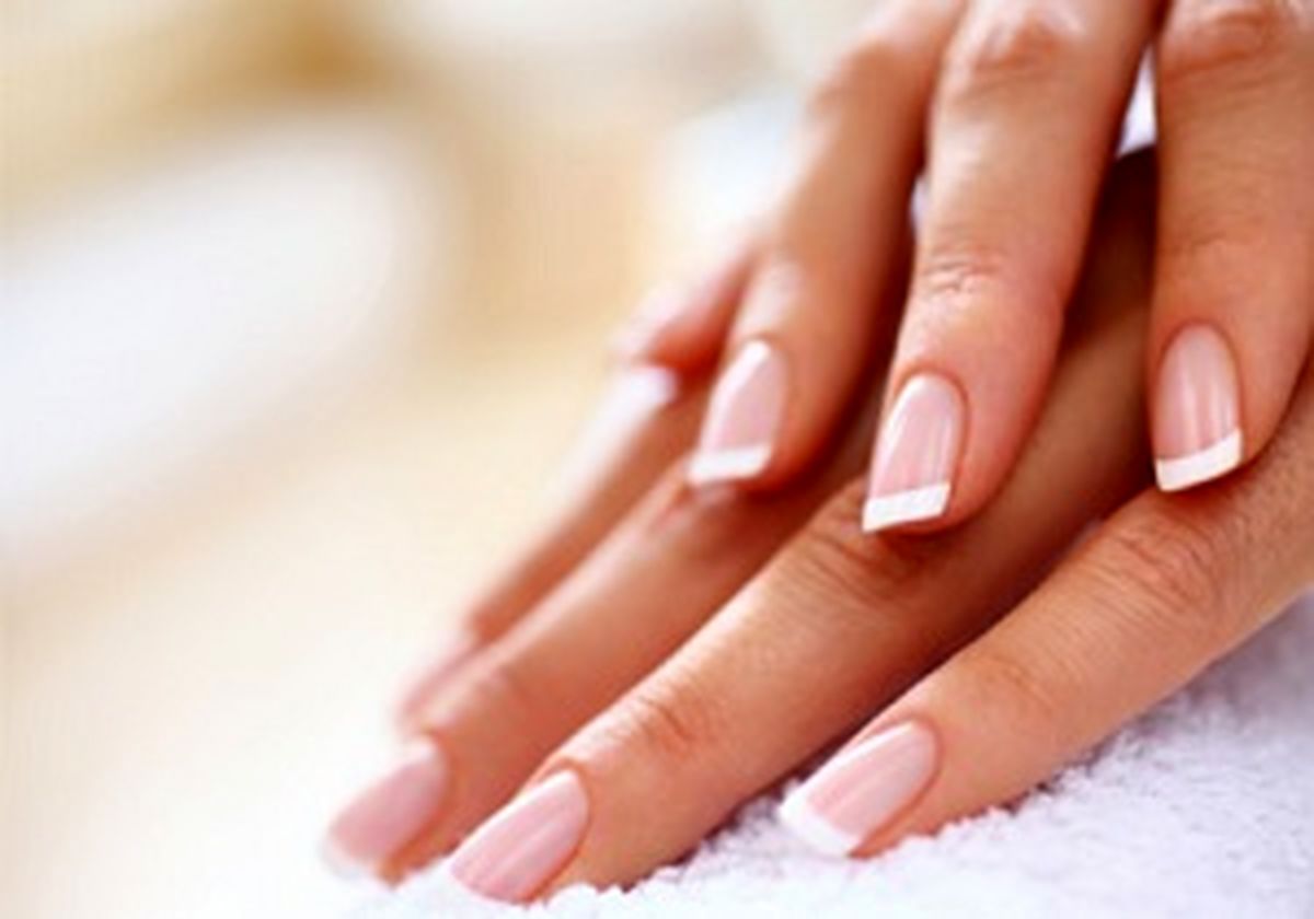 حکم شرعی کاشت ناخن چیست؟