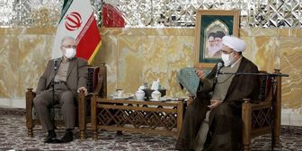 تقدیر نمکی از آستان قدس رضوی