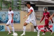 تنها بازیکنی که از تراکتور جدا می شود