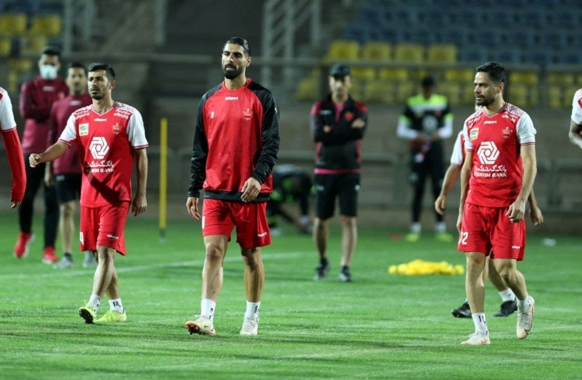 اتهام جنجالی هواداران پرسپولیس به سوشا مکانی/ دعوا بالا گرفت!
