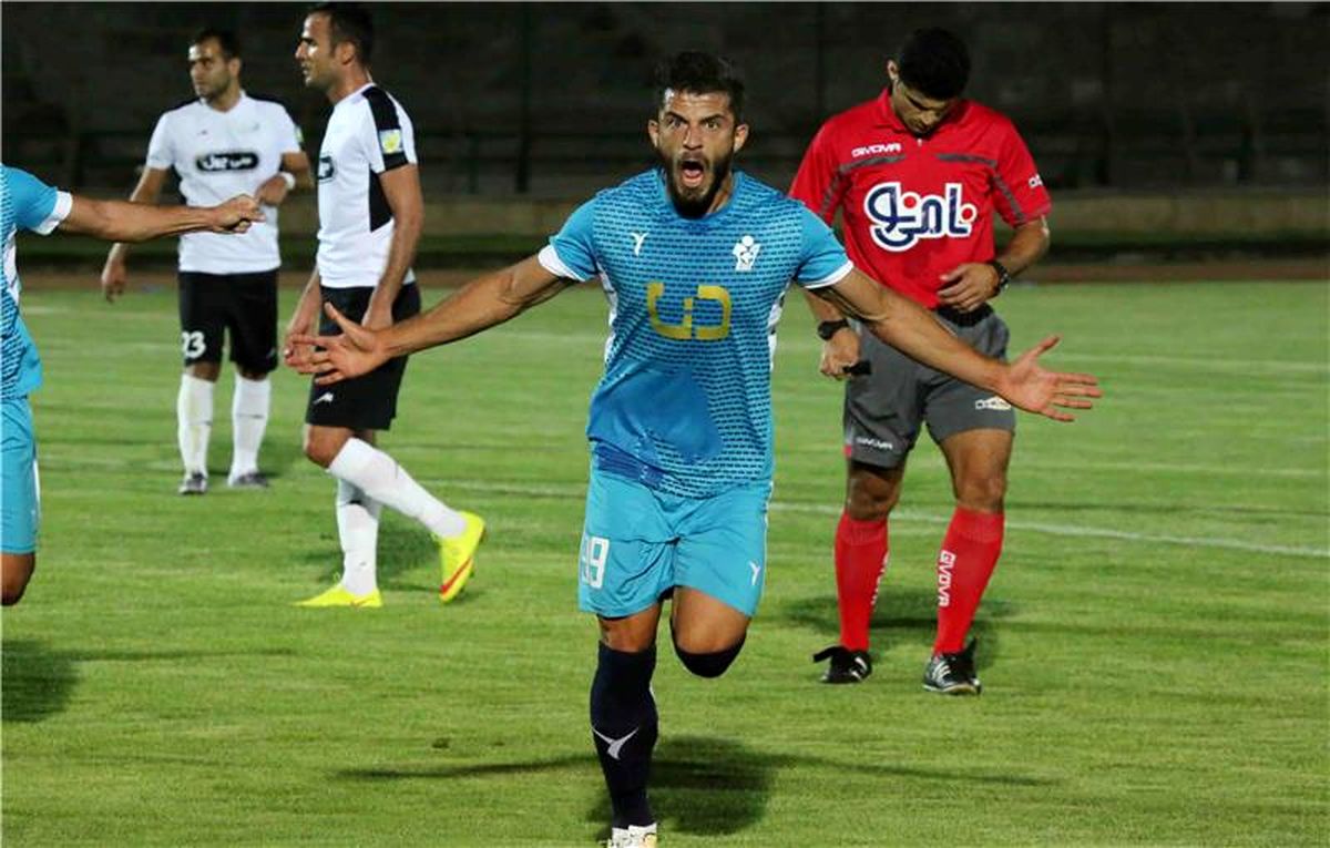 چراغ سبز یک بازیکن لیگ برتری به پرسپولیس