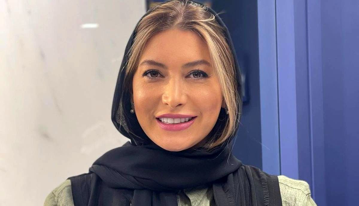 سلفی جدید فریبا نادری با شال پلنگی+عکس