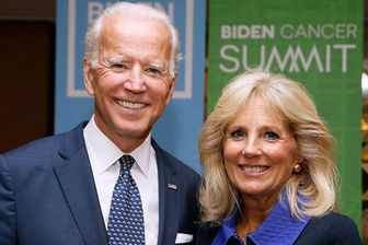 تمسخر رئیس جمهور آمریکا توسط مجری مشهور مصری/ فیلم