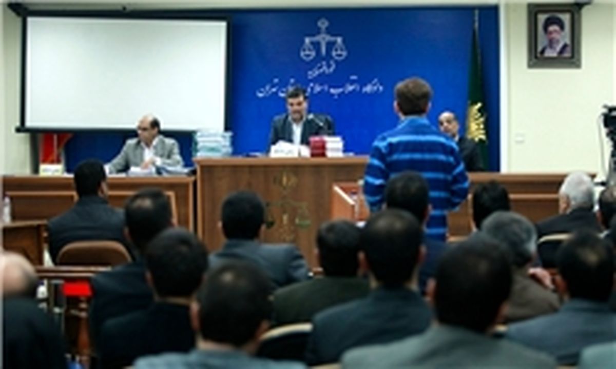 «م.ش»: شرکت فال اماراتی‌ها پول طلب داشت