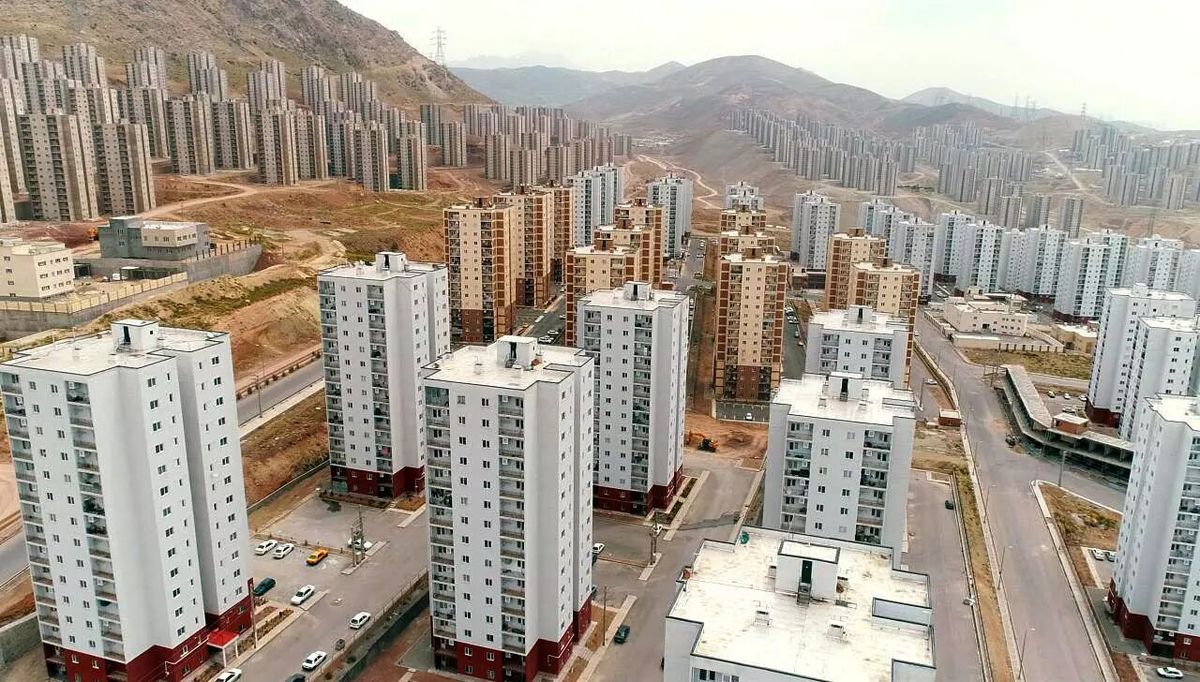 زندانیان چینی در ایران مسکن می سازند؟ 