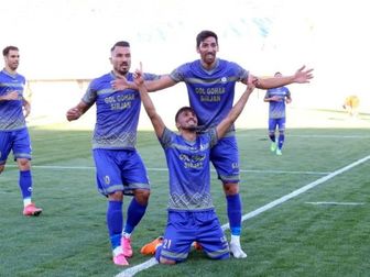 سه گزینه داخلی پیش روی صادقی