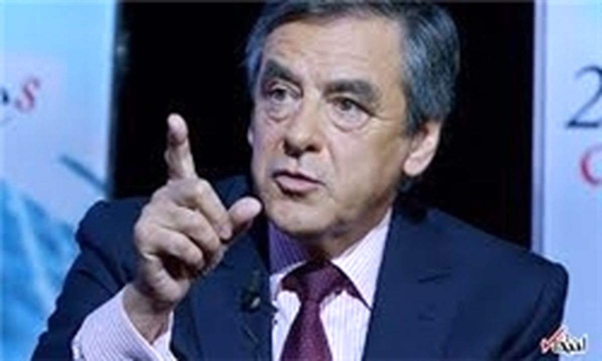 درخواست از «فیون» برای کناره گیری از انتخابات 2017 فرانسه 