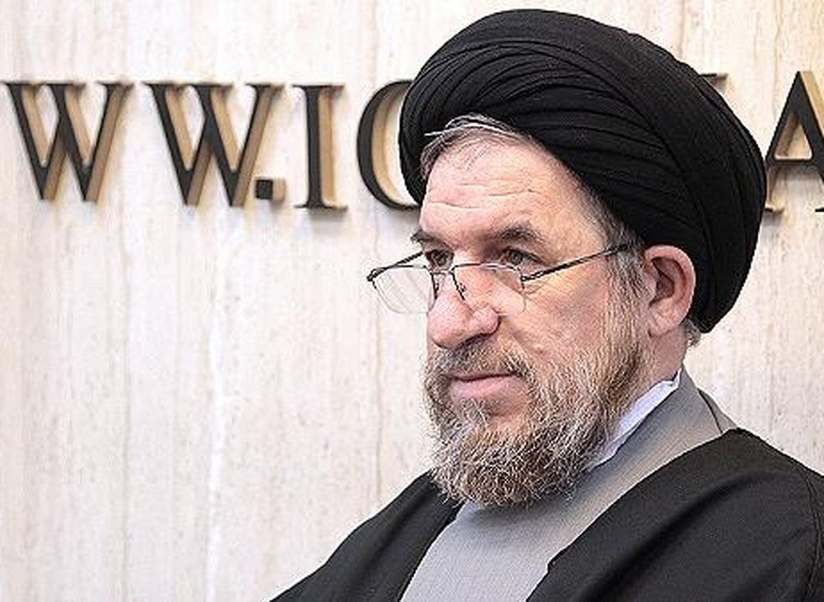 دموکرات ها و جمهوری خواهان دو لبه قیچی هستند