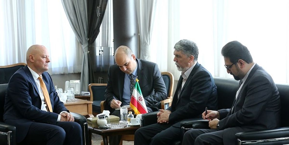 تأثیر خروج امریکا از برجام بر حوزه‌های فرهنگی از زبان آقای وزیر