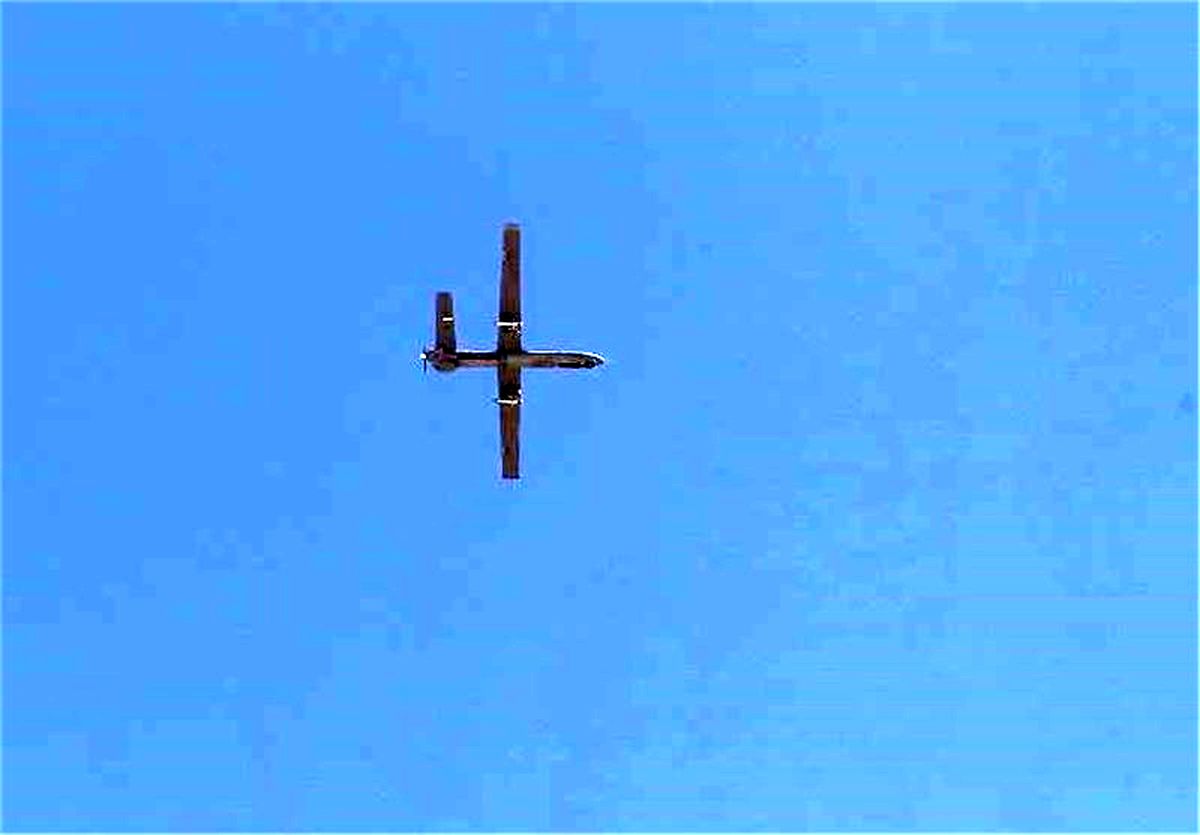 رونمایی اخلال‌گر ضد پهپادی ارتش/لاک کردن روی پرنده دشمن 