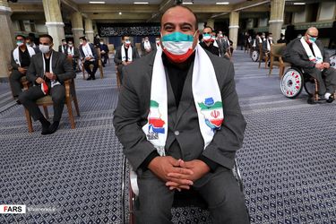 دیدار قهرمانان المپیک و پارالمپیک با رهبر معظم انقلاب/گزارش تصویری