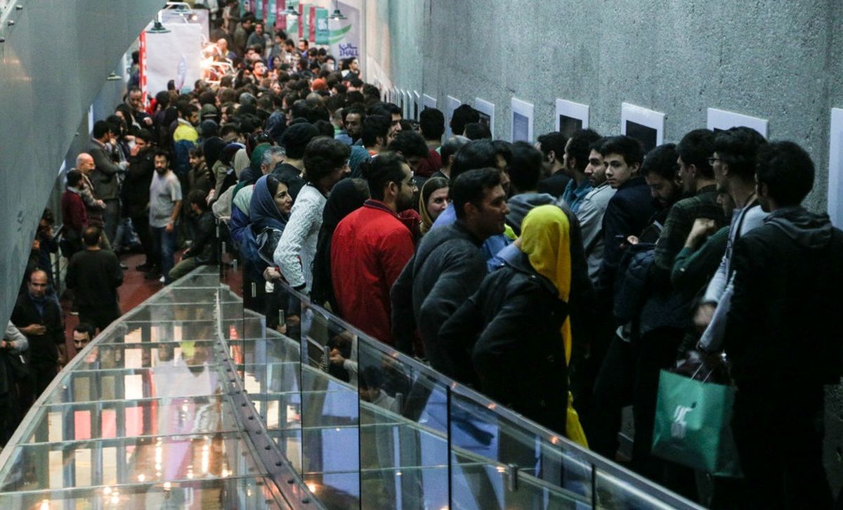 مخاطبانی که پشت درهای جشنواره‌ها می‌مانند!
