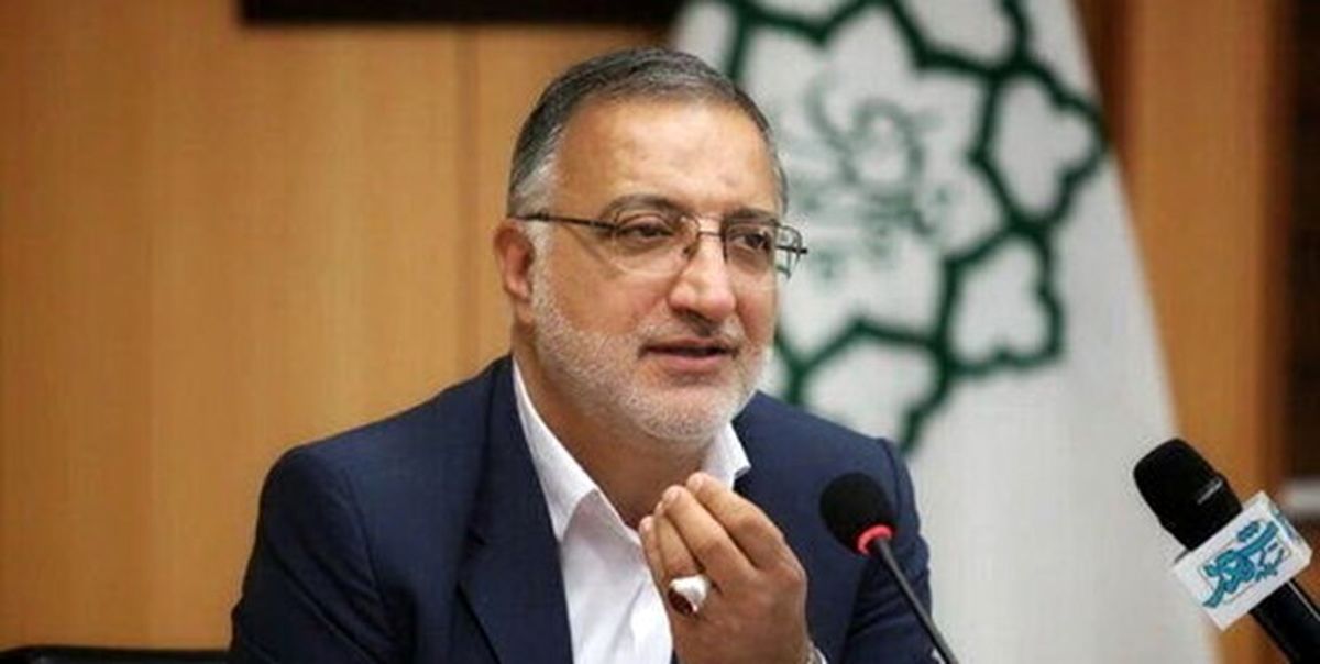 زاکانی: همه پله‌ برقی‌های شهری خراب نیست / با استناد صحبت کنید