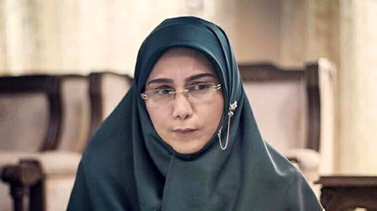 وقتی خانم بازیگر چادر سر میکند/ عکس
