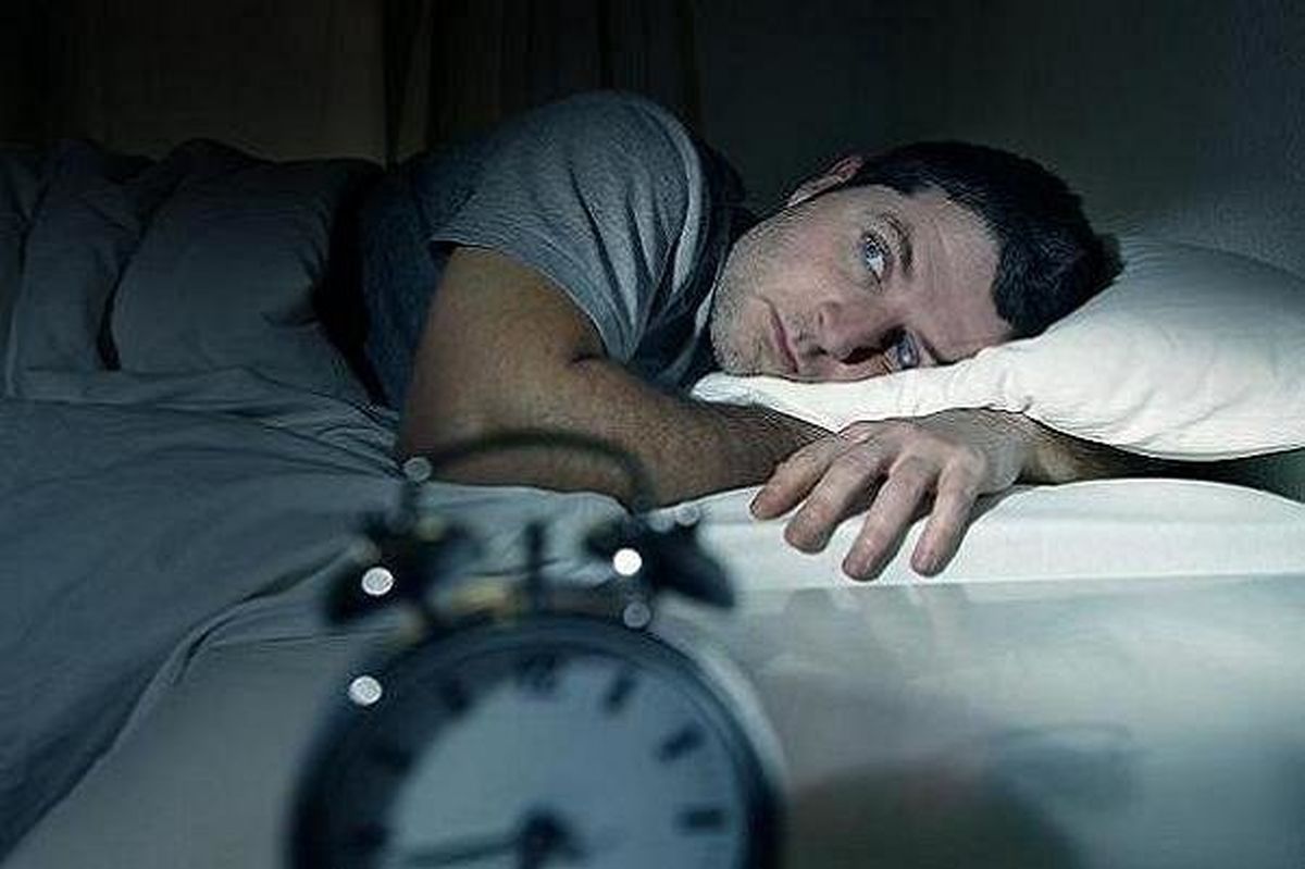تاثیر بی خوابی بر فشار خون چیست؟