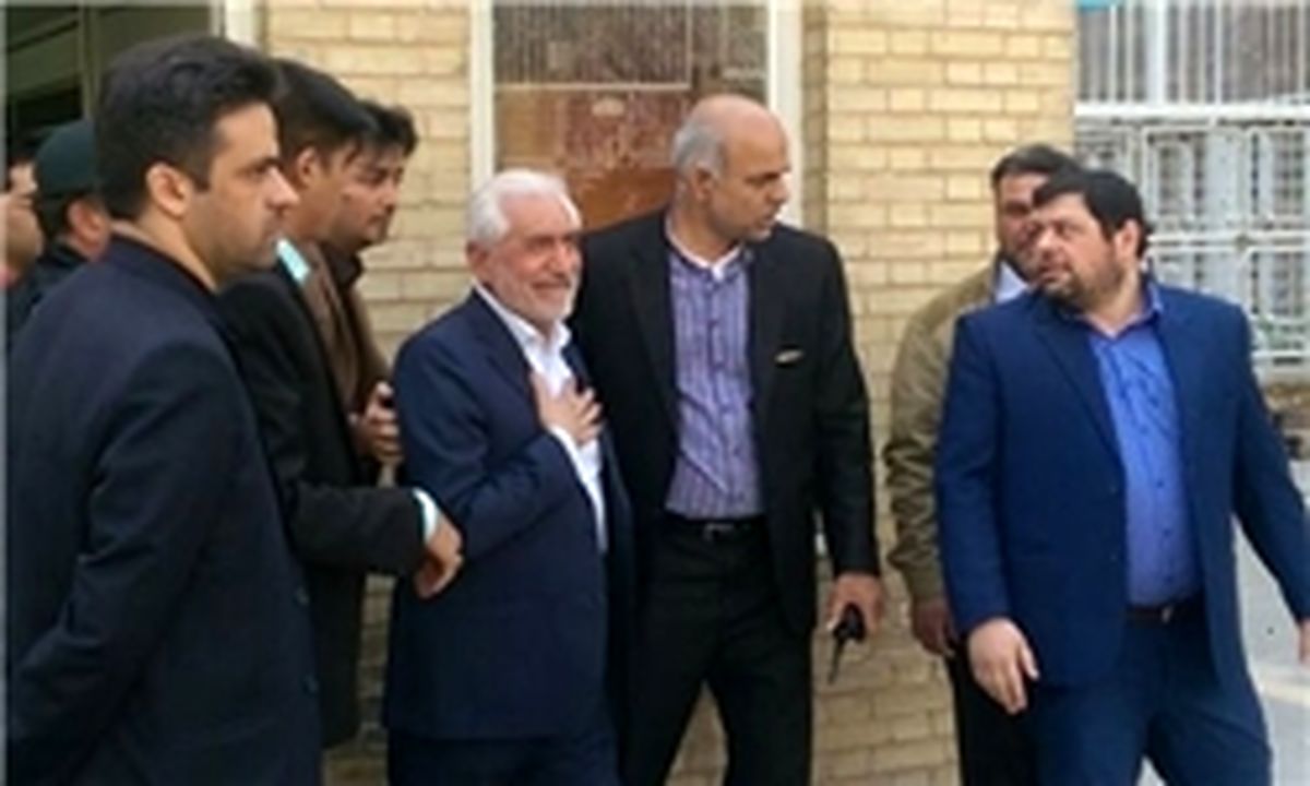 غرضی: به نفع‌ هیچ کس کنار نمی روم
