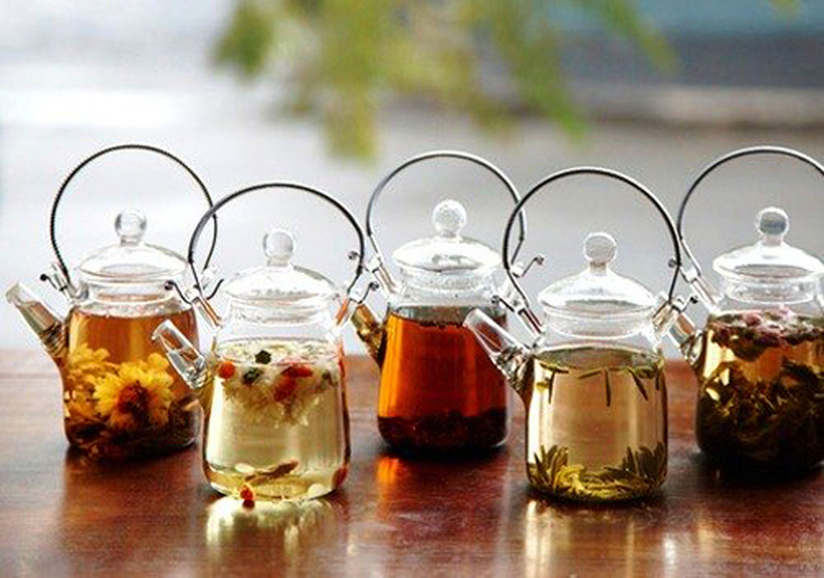 طرز تهیه دمنوش انار برای فصل پاییز