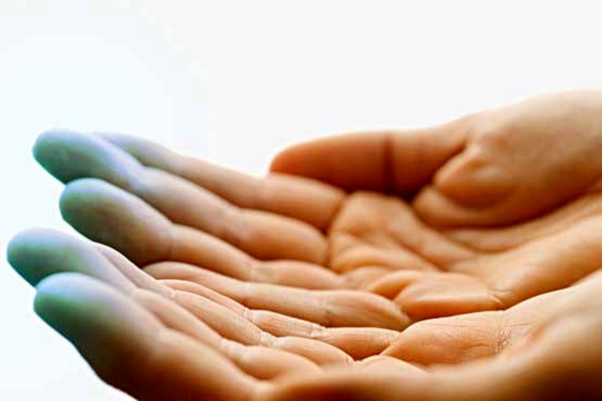 سردی دست ها نشانه چیست؟