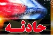 برخورد اتوبوس با وانت پیکان در جاده چالوس