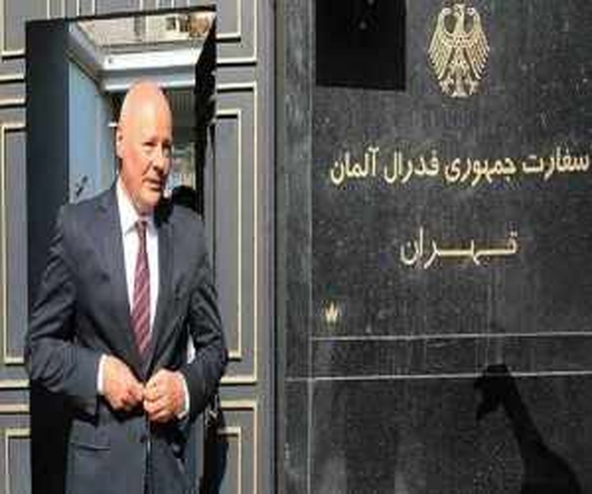 سفیر آلمان سوار بر نیسان از پایان ماموریتش در تهران خبر داد