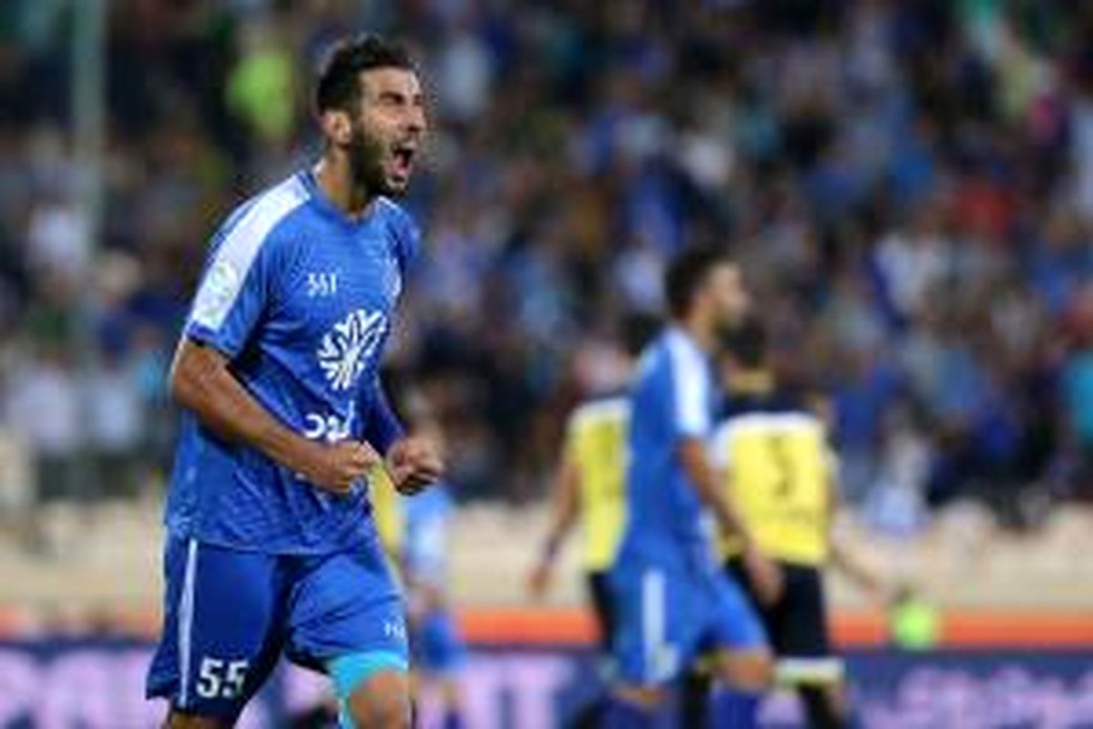منصوریان مرا دوست دارد امسال در استقلال می ترکانم!