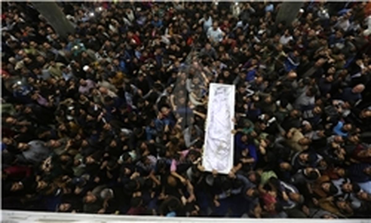 تشییع باشکوه پیکر شهید نخبه فلسطینی در نوار غزه+عکس