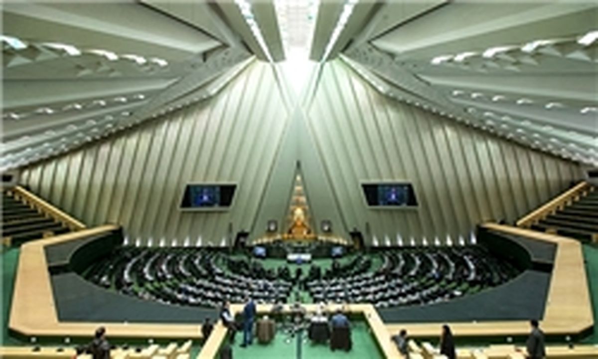 گزارش عملکرد حجتی در صحن مجلس