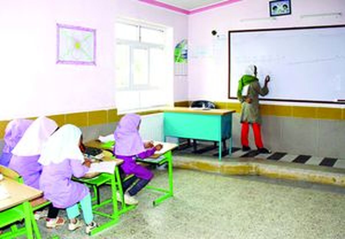 جزئیاتی از تنبیه عجیب یک دختر دانش‌ آموز