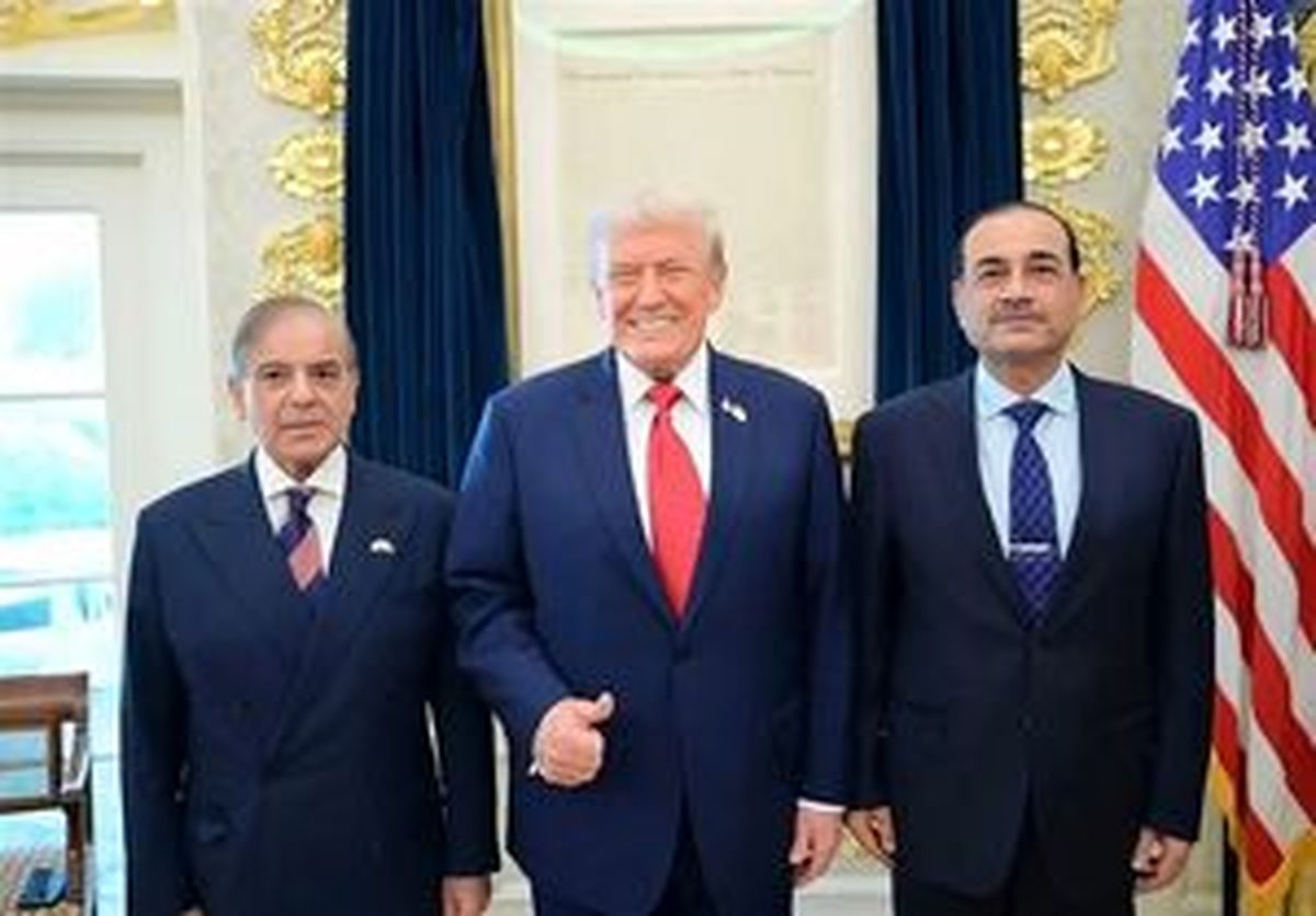 
شرکت نخست‌وزیر و وزیر خارجه پاکستان در هیئت صلح ترامپ درباره غزه
