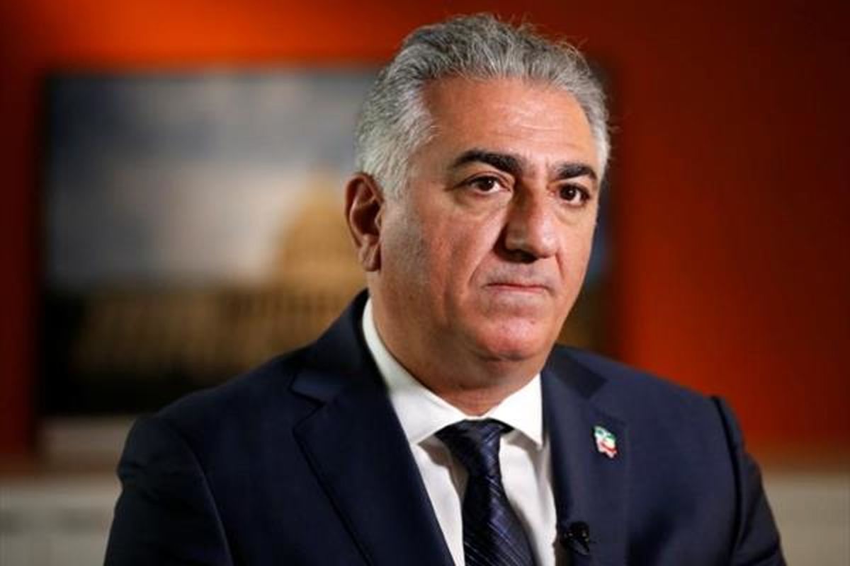 اعتراف فعال سیاسی اپوزیسیون | رضا پهلوی مشاورش را مثل سگ صدا می زند