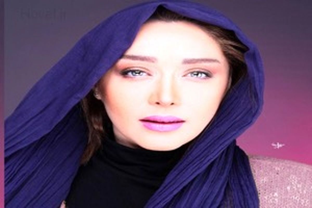 ژست مافیایی سارا منجزی پور /عکس
