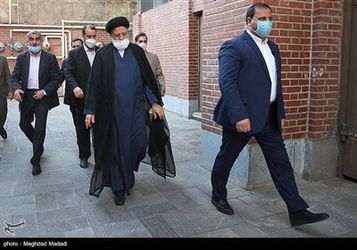 دیدار نمایندگان ادوار مجلس با سید ابراهیم رئیسی