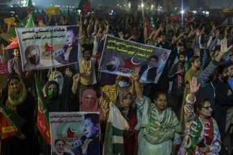 فراخوان عمران خان برای تجمع حامیانش در اسلامآباد
