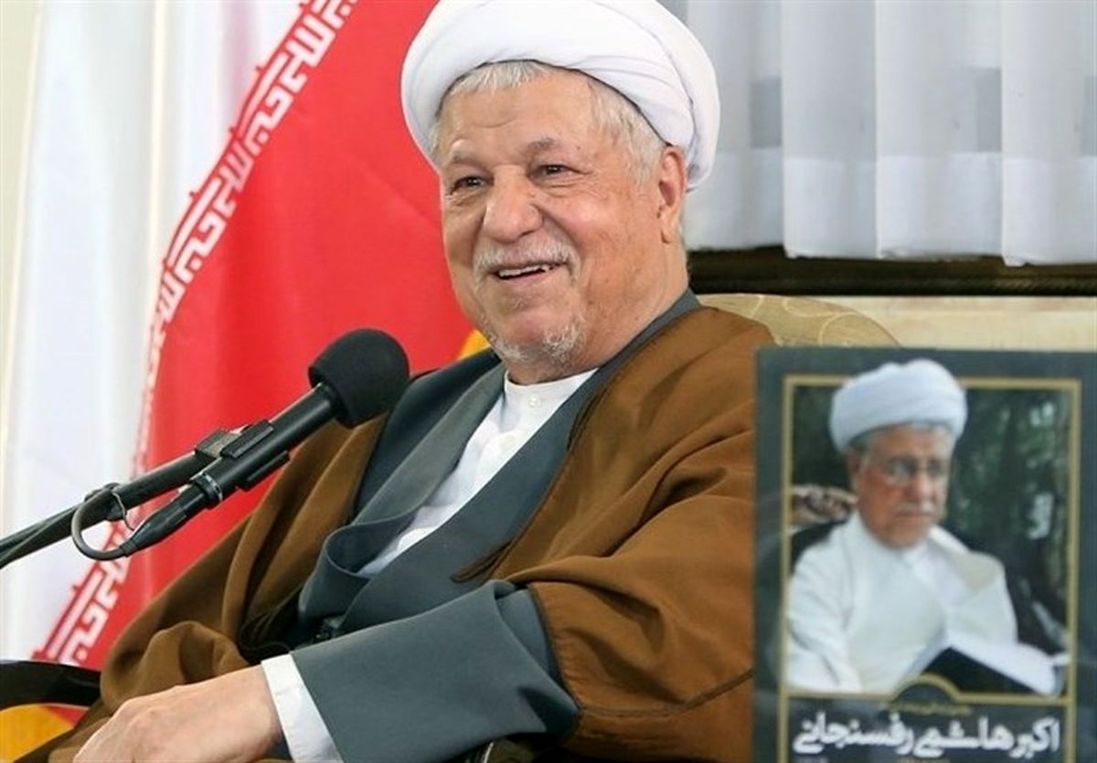 مراسم بزرگداشت آیت‌الله هاشمی رفسنجانی در قم برگزار
شد
