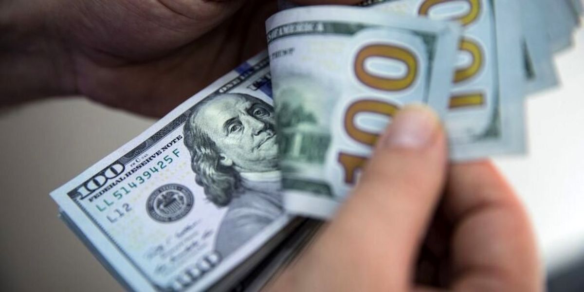 آیا واقعا دلار ۱۰۰ هزارتومانی در راه است؟