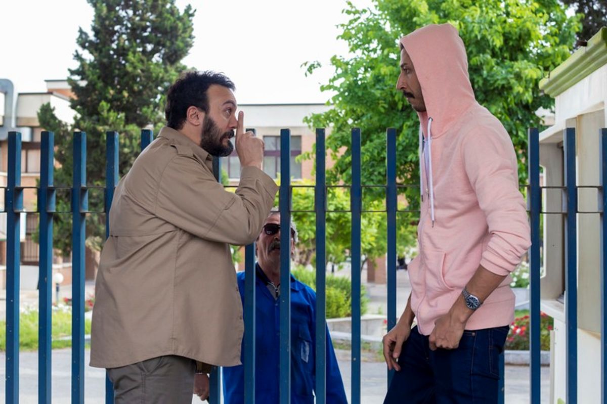 بازگشت بازیگر «پایتخت» با یک سریال طنز جدید به تلویزیون/عکس