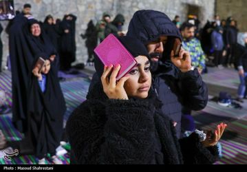 شب قدر در کهف الشهدا/ گزارش تصویری