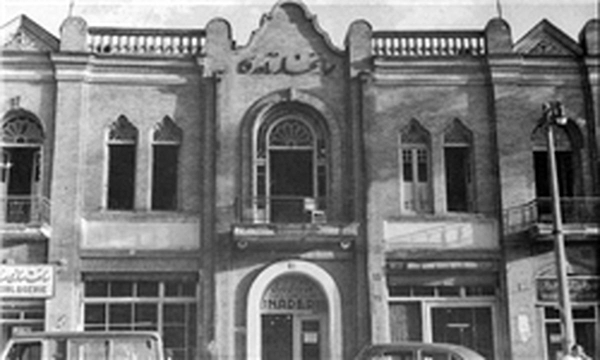 اخبار در خصوص تخریب کافه نادری کذب است