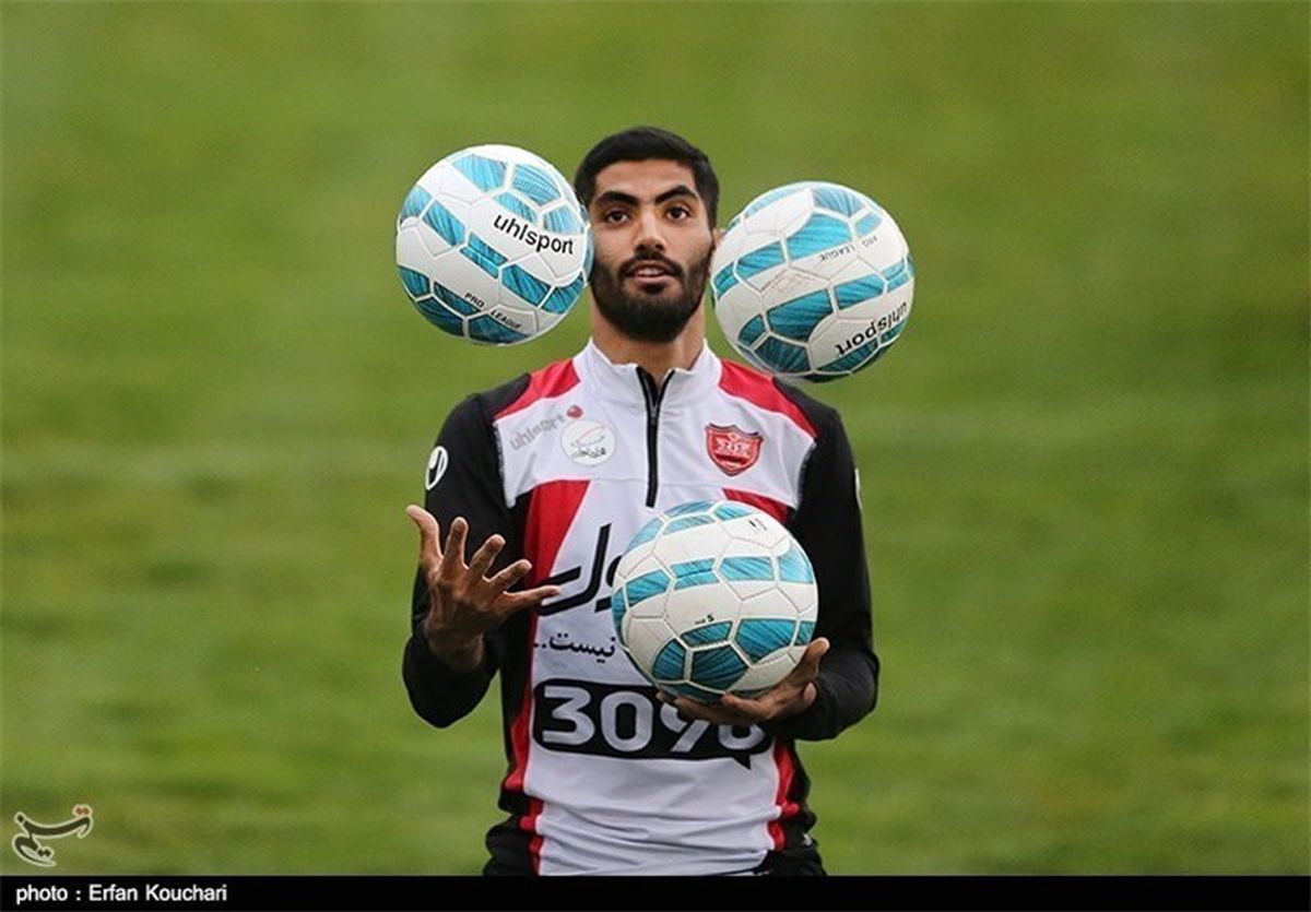 مدافع پرسپولیس: باور کنید نمی خواستم کسی را مصدوم کنم