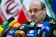 رونمایی وزیر دفاع از اولین موتور دریایی با نام توس