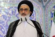 جدایی حوزه از سیاست خواسته انگلیس است 