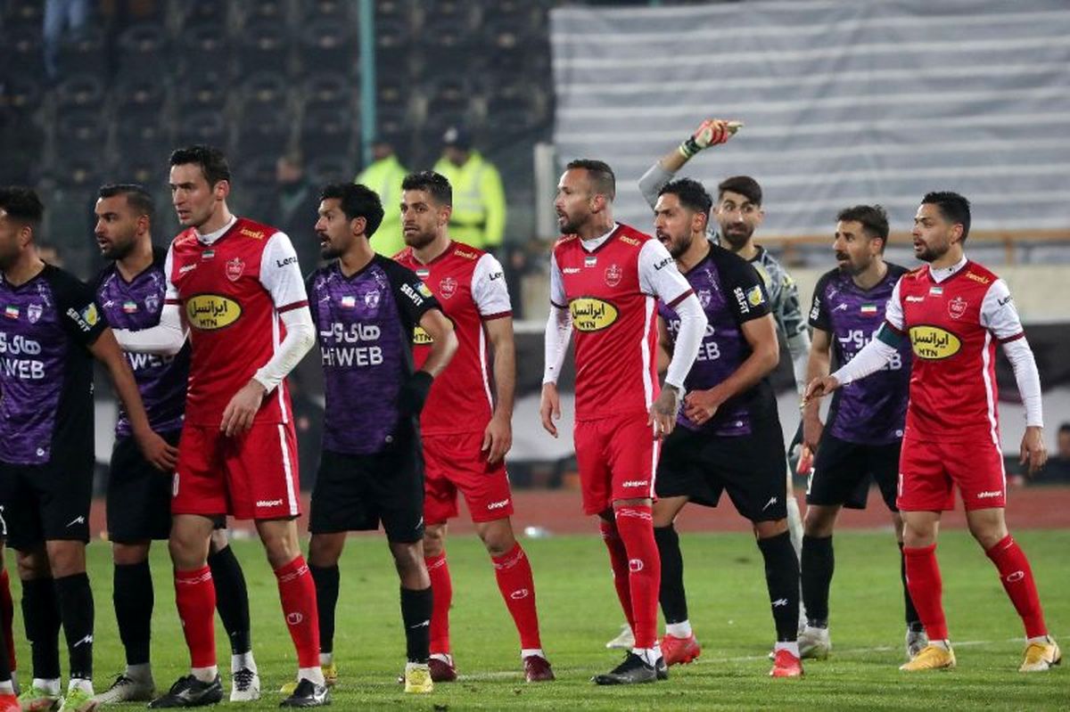 ورزشگاه شهید باهنر کرمان قبل از بازی پرسپولیس و‌مس رفسنجان/ فیلم