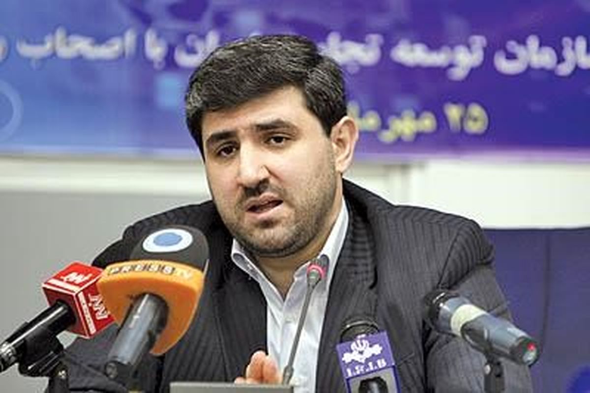 مثبت شدن تراز تجاری به دلیل کاهش واردات مواد اولیه کارخانه‌هاست، خوشحالی ندارد!