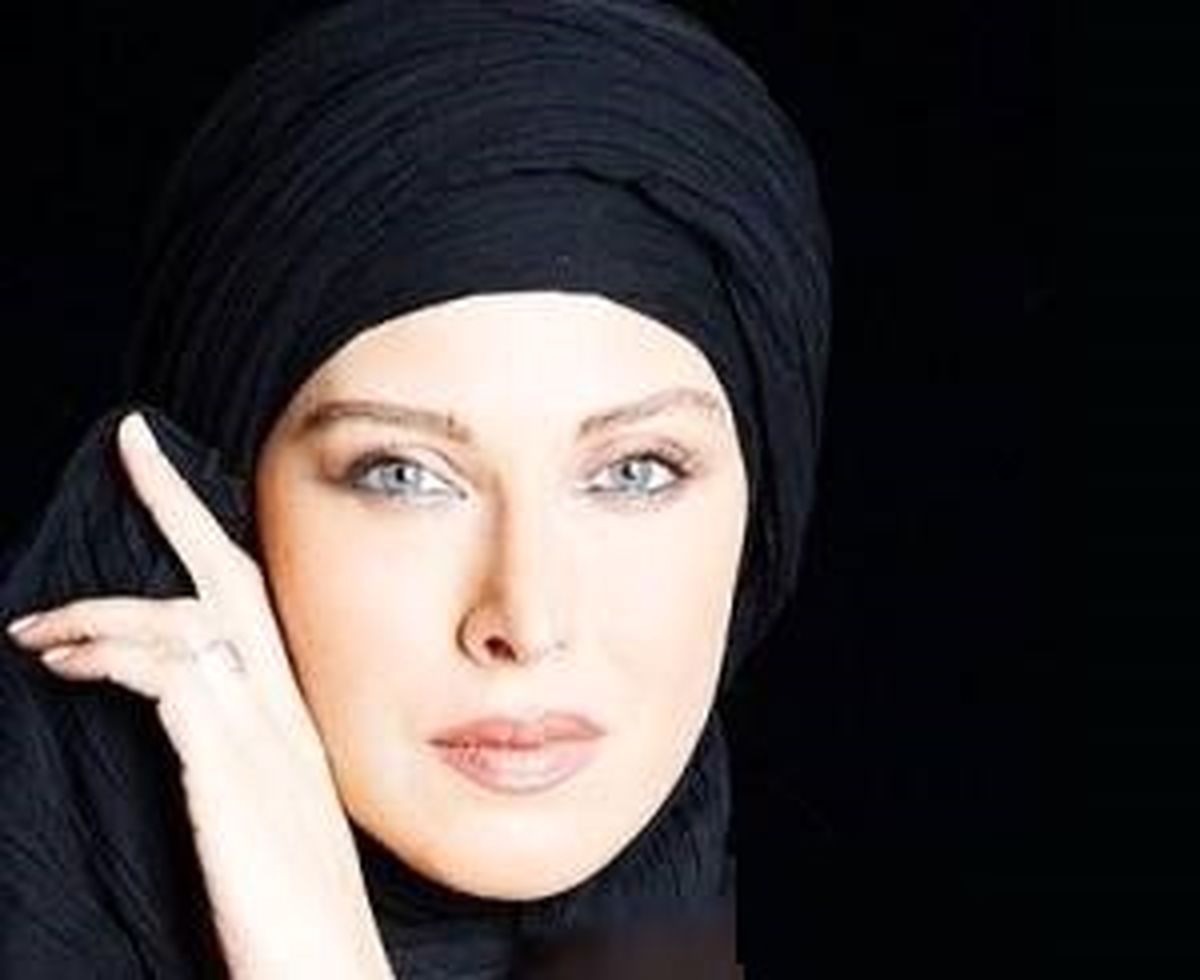 چهره سیاه و سفیدطورِ مهتاب کرامتی /عکس