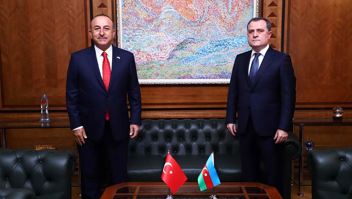  گفت و گوی وزیران خارجه ترکیه و آذربایجان
