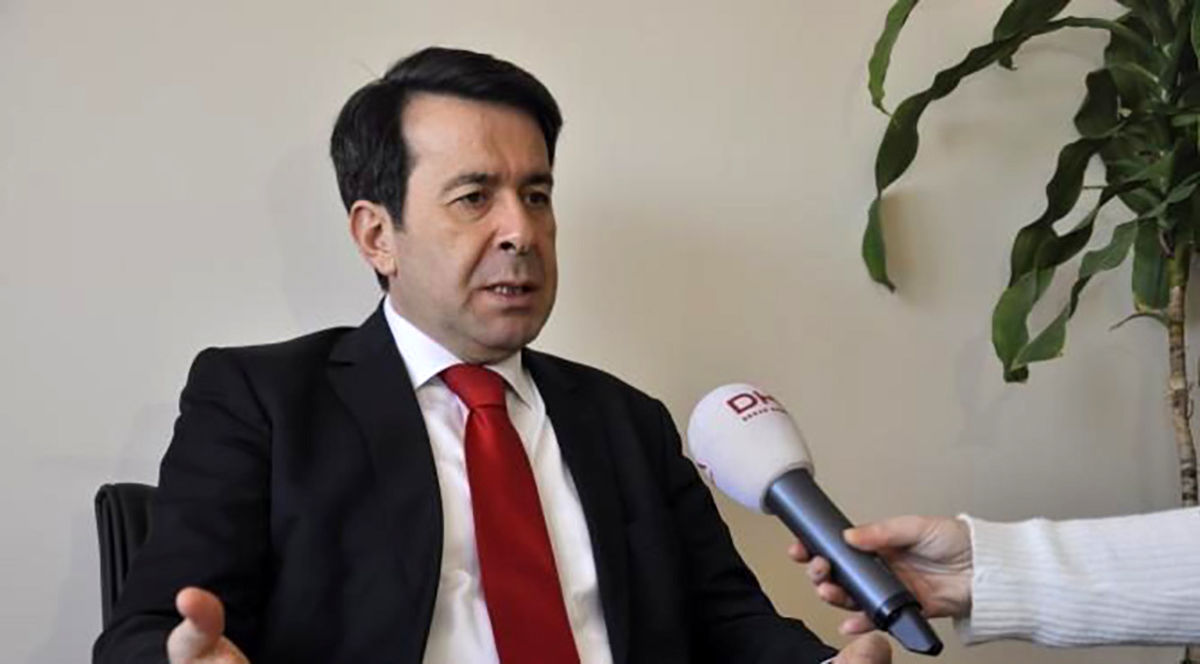 سیاست خارجی آنکارا غیر منطقی است