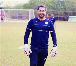 شادی میناوند بعد از گل فینال پرسپولیس+فیلم